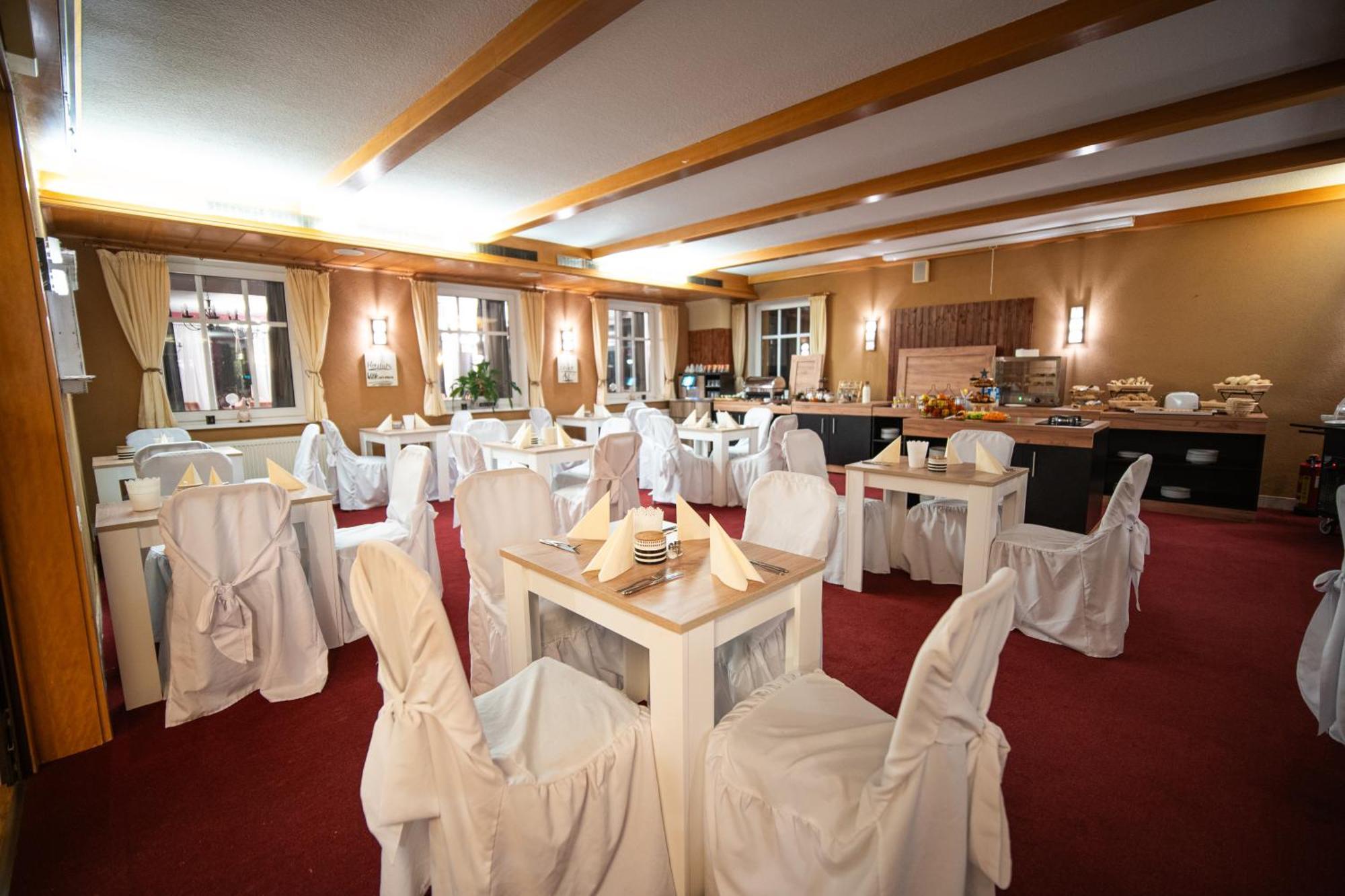Berghotel Drei Brueder Hoehe Marienberg Exterior photo